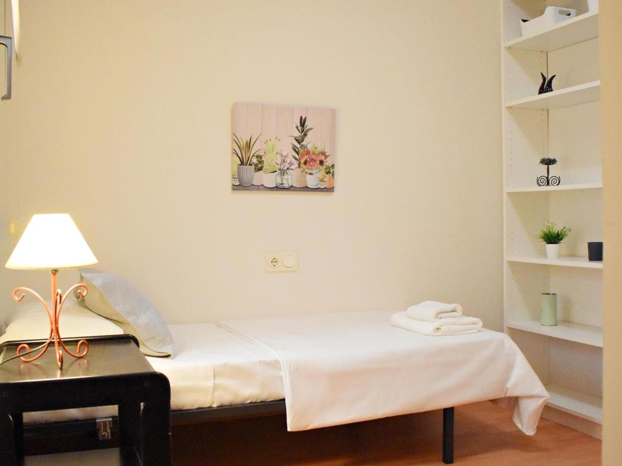 Encina'S Home: Bonito Apartamento De Dos Dormitorios Cerca Del Centro Historico มาลากา ภายนอก รูปภาพ