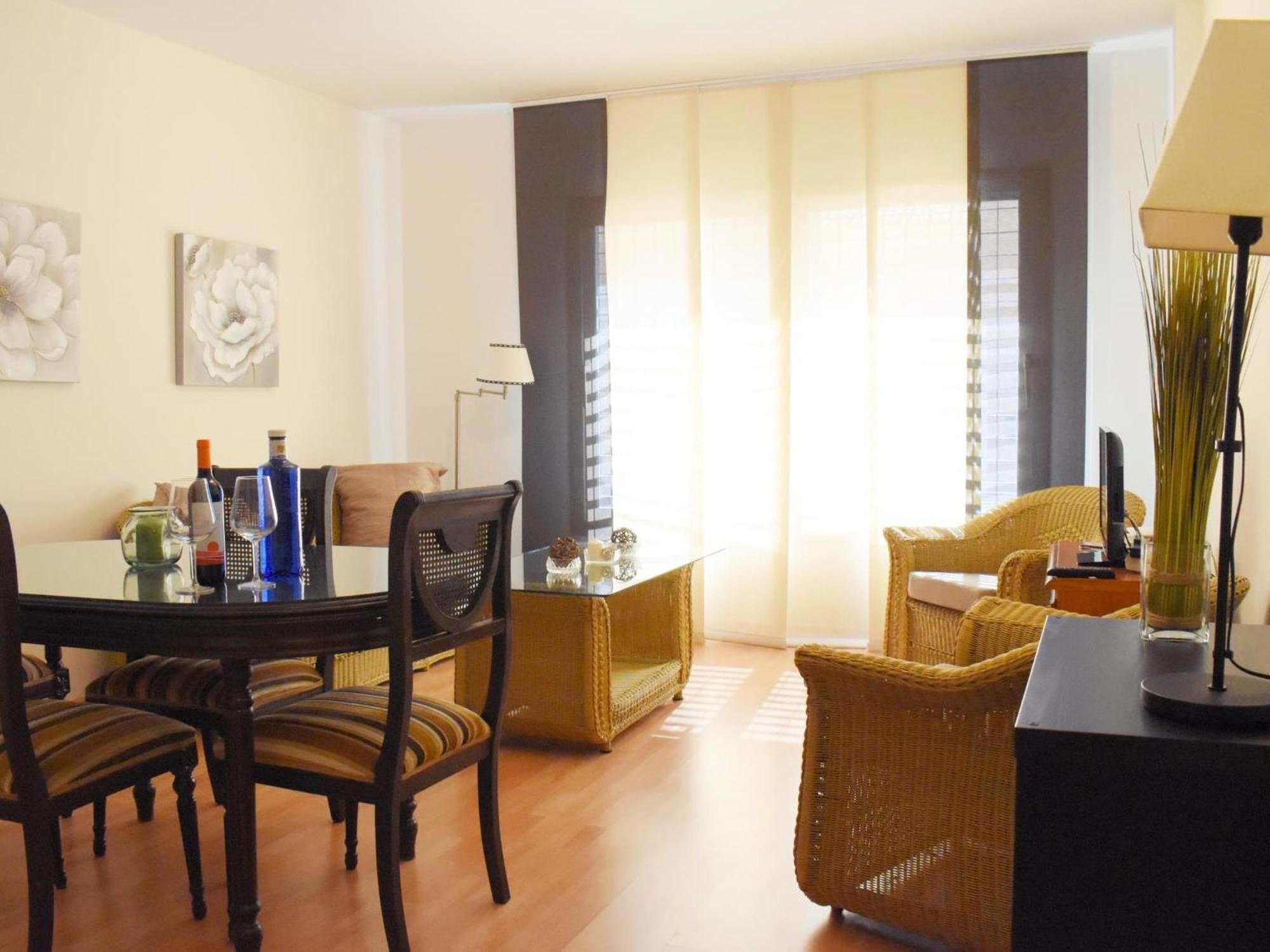 Encina'S Home: Bonito Apartamento De Dos Dormitorios Cerca Del Centro Historico มาลากา ภายนอก รูปภาพ